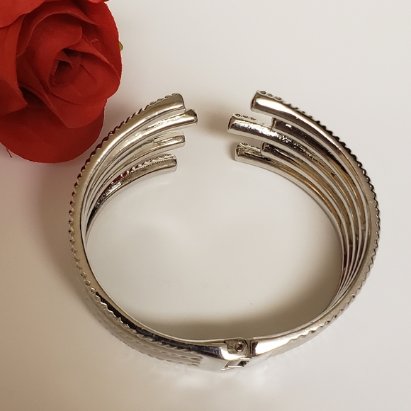 Wide Silvertone Claw Hinge Cuff bracelet - Picture 7 of 8